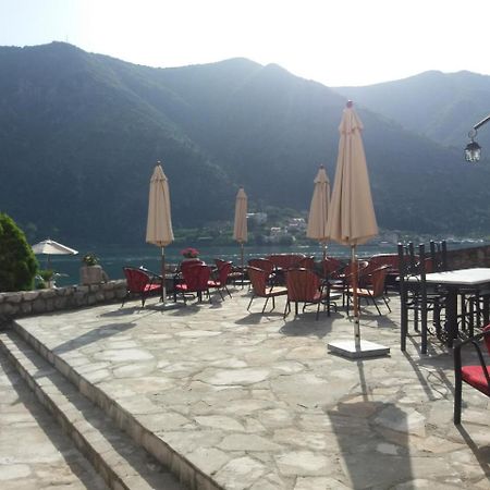 Kamena Palata Apartments Kotor Ngoại thất bức ảnh