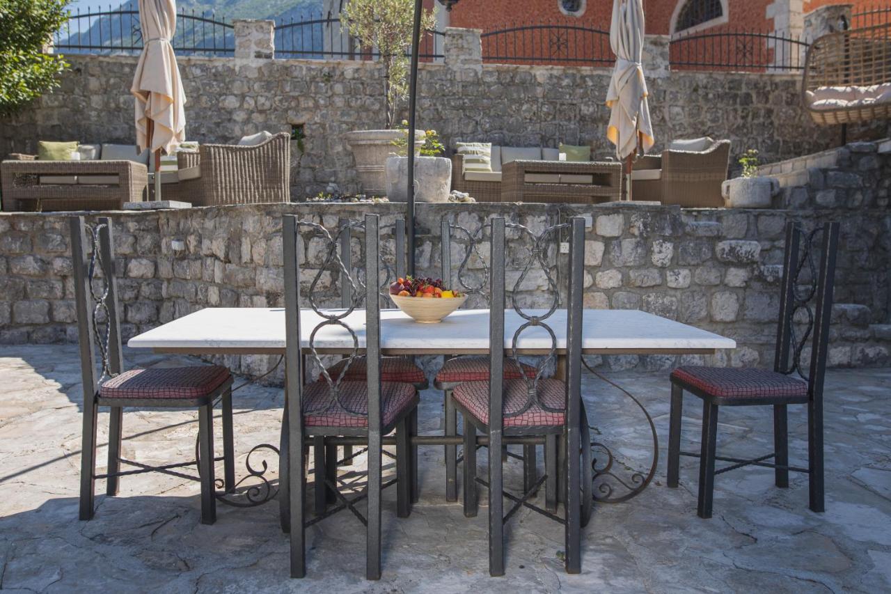 Kamena Palata Apartments Kotor Ngoại thất bức ảnh