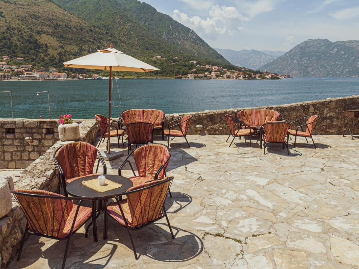 Kamena Palata Apartments Kotor Ngoại thất bức ảnh