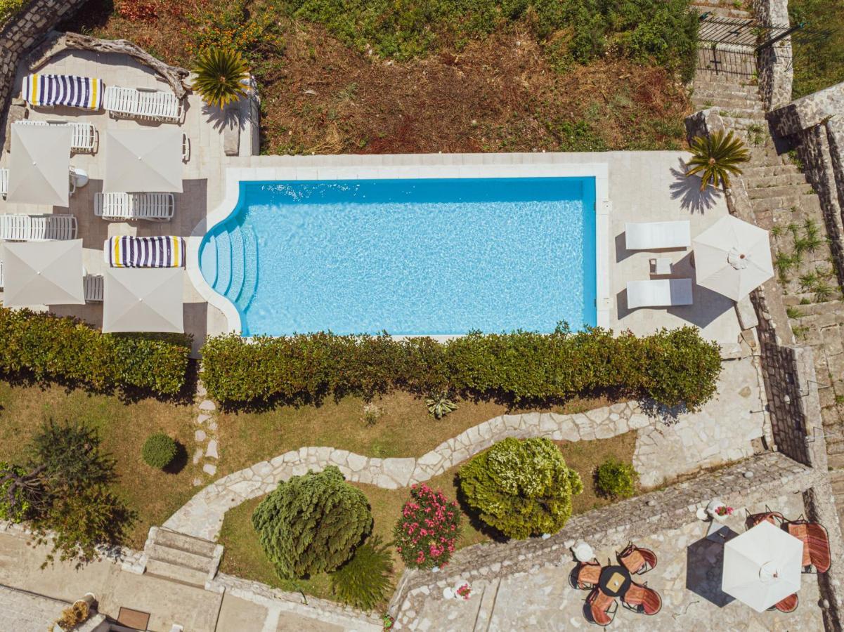 Kamena Palata Apartments Kotor Ngoại thất bức ảnh