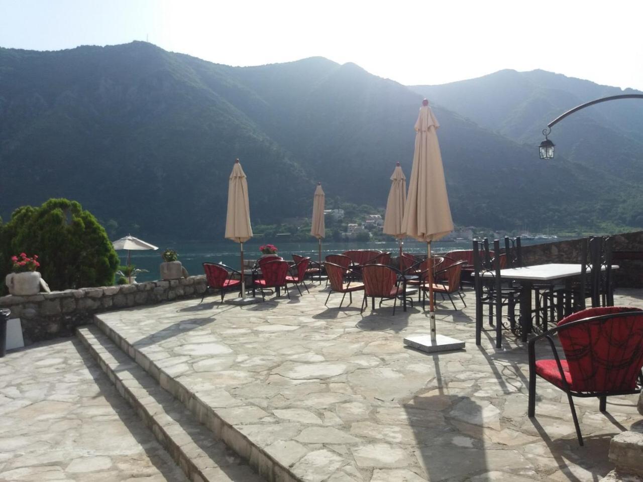 Kamena Palata Apartments Kotor Ngoại thất bức ảnh