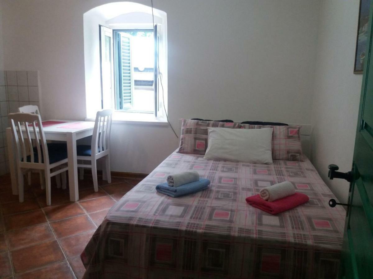 Kamena Palata Apartments Kotor Ngoại thất bức ảnh
